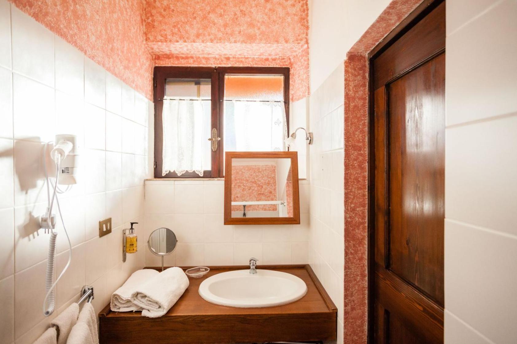 Ca Licozzo Apartment Piobbico